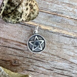 Solid 925 Sterling Pentagram Silver Star Pendant Pentacle Aura Charm